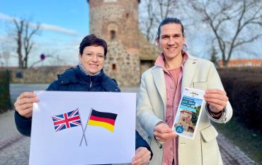 Reiseführer Stadt Burg 2023 veröffentlicht © Stadt Burg